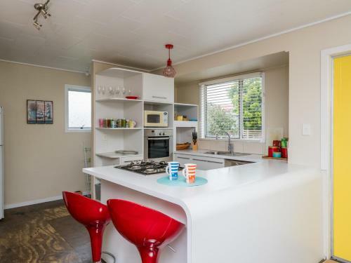 Dunes On Devon - Mangawhai Holiday Home