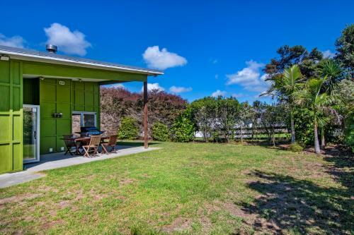 Seabreeze Bach - Mangawhai Heads Holiday Home