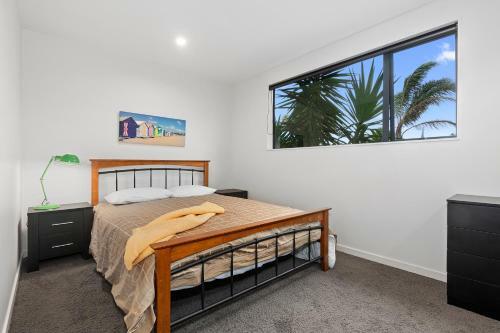 Double Tuna - Matapouri Holiday Home