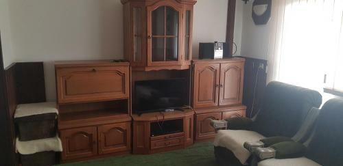 Apartamento Ku?a Sa ?adrvanom