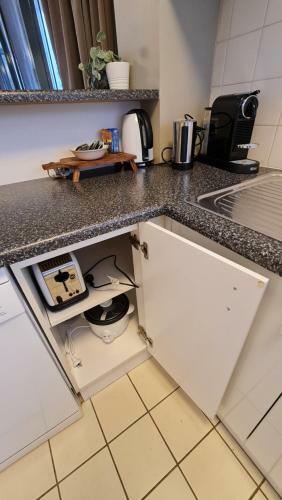 2br 2bath L4 Executive Apartment, In City Centre