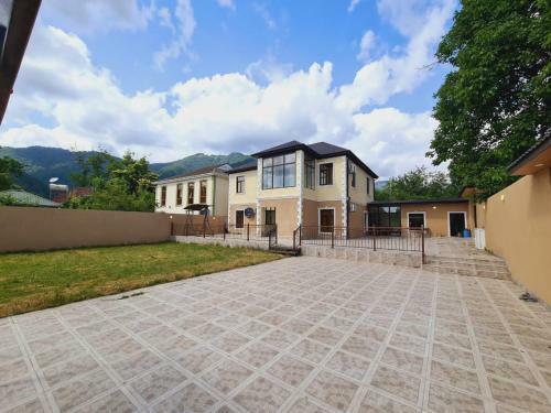 Vusals Villa