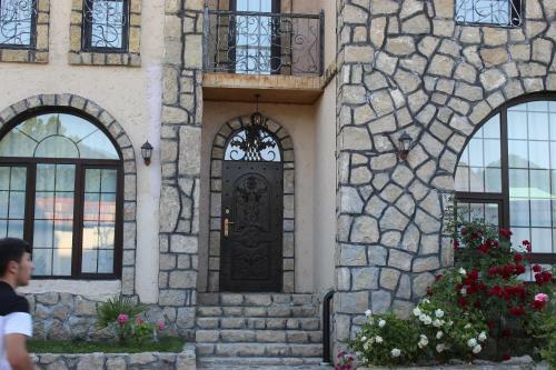 Stone Villa 02