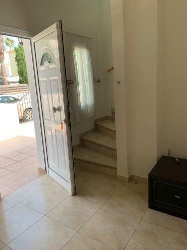 Villa In Ayia Thekla 3