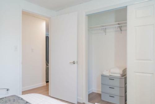 Apartamento Executive Work Space With Modern Charm