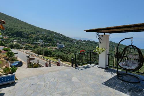 Bed & Breakfast Vila Panorama Piqeras