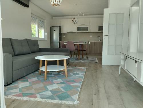 House / Villa With Pool Aldi 2, Buna, Mostar