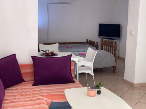 Studio Apartment Chamomile