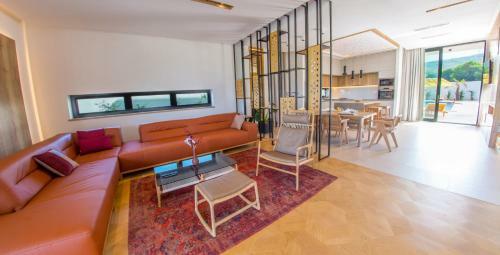 Luxury Villa Buna Palace