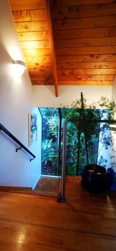 Hosts On The Coast At One With Nature