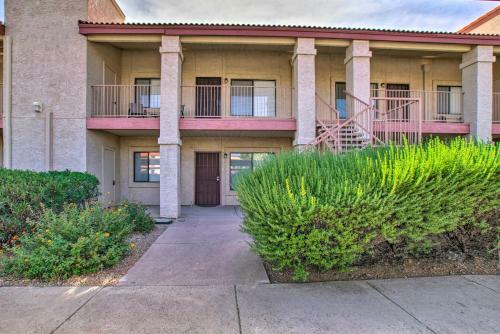 Apartamento Charming Retreat With Pool Access And Mtn Views!