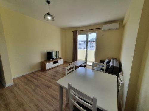Milenium Apartments