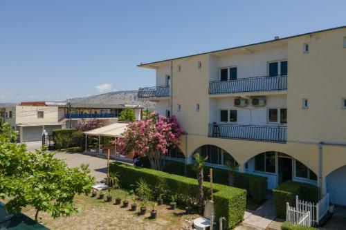 Hotel Belgjika Velipoje