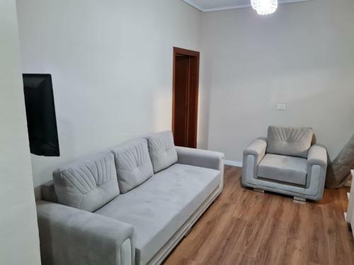 Apartamento Petrit Celaj House