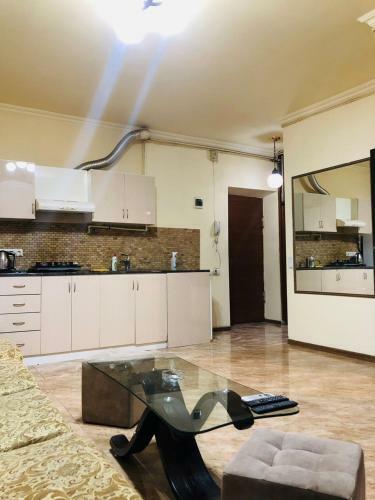 Apartment In Zakyan Street