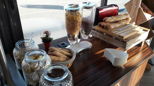 Logis Hotel De Loire Rest. Les Bateliers