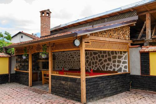 Guest House Dinaya