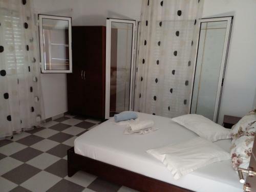 Apartamento Villa Isufi