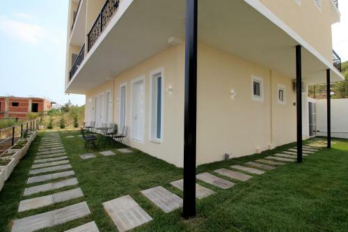 Hotel Golden Hill Ksamil