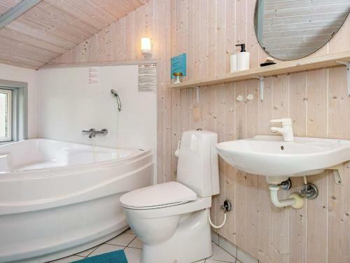 Holiday Home B�rkop Lx