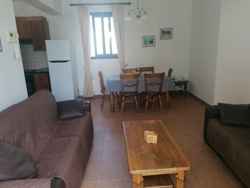 Spacious 3 Bedroom Villa Private Pool