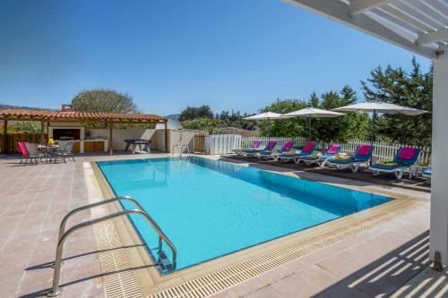 Villa Antigoni By Villa Plus