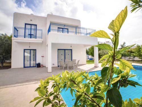 Azzurro Holiday Villa Aphrodite By Sanders