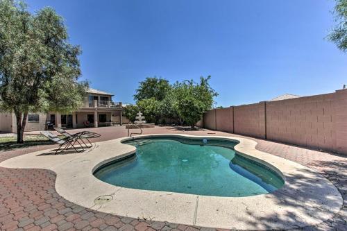 Grand Glendale Abode With Private Pool And Grill!