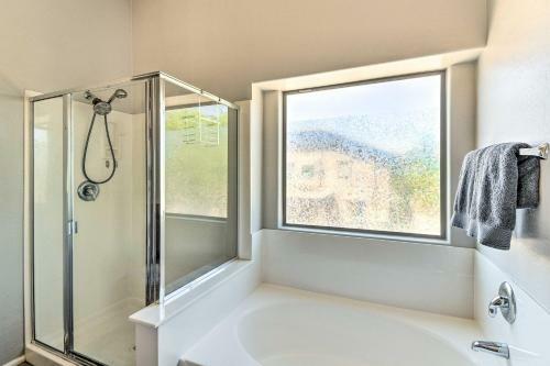 Spacious Goodyear Getaway With Yard And Patio!