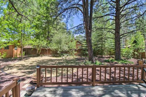 Pinetop Oasis With Private Yard - Pet Friendly!