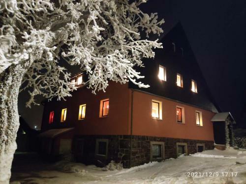 Apartamento Ferienwohnung Zum Ausblick