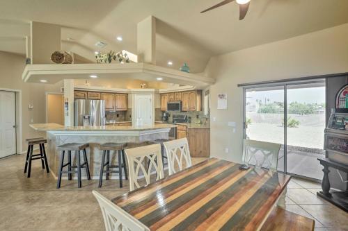 Lake Havasu Getaway About 2 Mi To London Bridge!