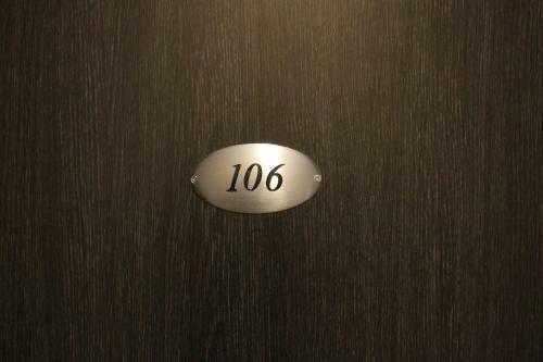 Eq Hotel