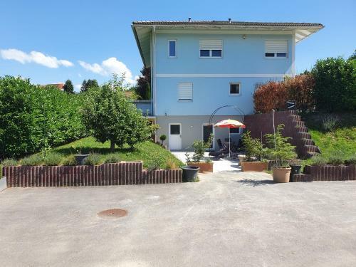 Hostal Maison D'h�tes Bleu Cudrefin