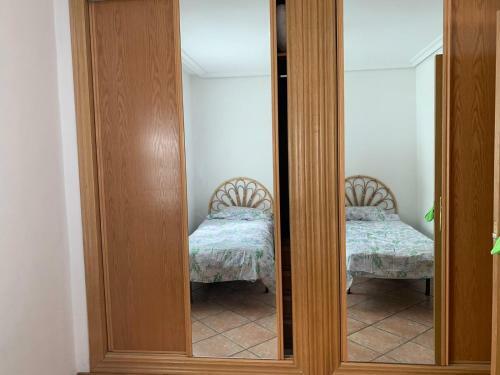 Chalet Con Piscina. A 5 Km De La Feria