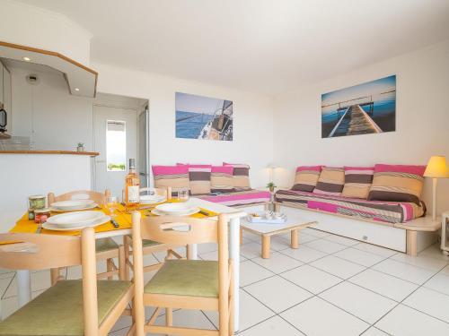Apartment Village Cap Est�rel - Les Bastides-11