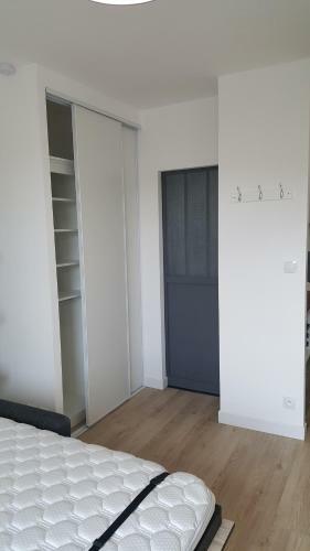 Apartamento Joli Studio Refait � Neuf Avec Balcon Et Parking