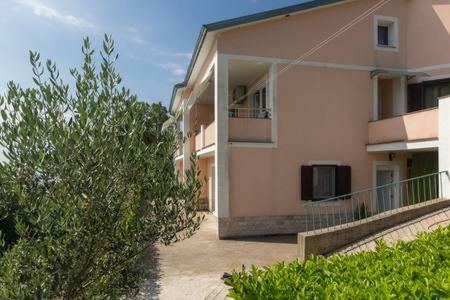 Apartmani Irena