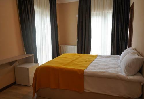 Hotel Holiday Borjomi