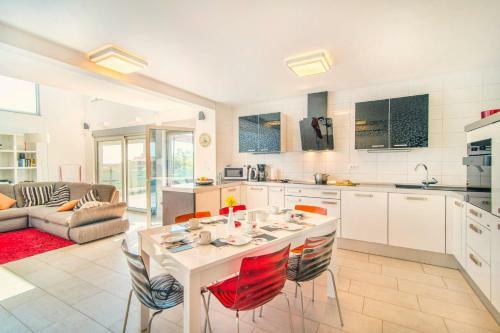 Villa Tammy By Villa Plus