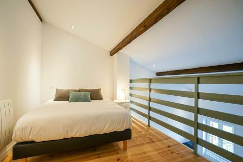 Apartamento Yvette Guilbert, Proche Centre