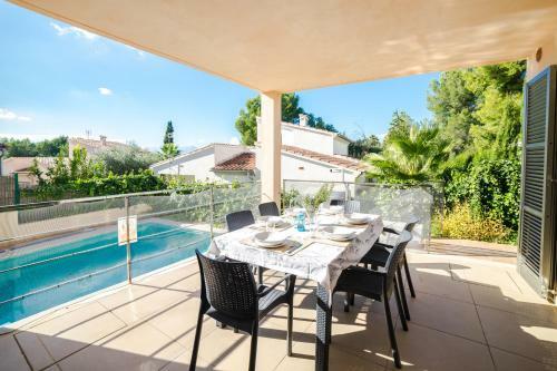 Villa Taur�