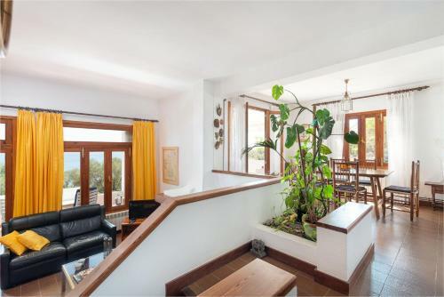 Villa With Direct View Of The Sea - Alc�dia
