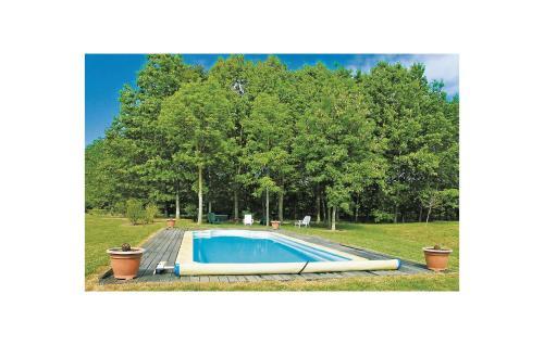 Holiday Home Domaine de Morfontaine H-918