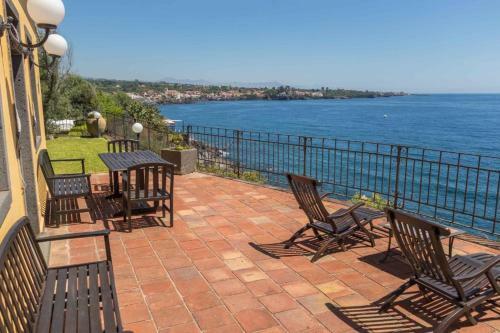 Villa A Picco Sul Mare - Exclusive Stay