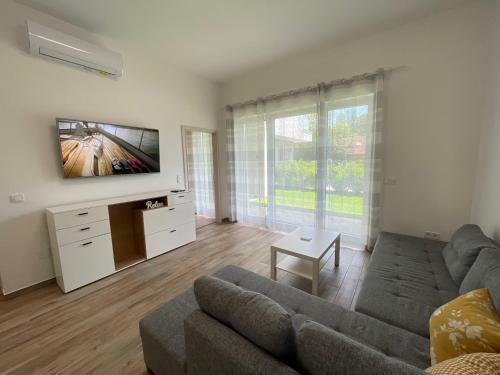 Aranyh�d Deluxe Apartman
