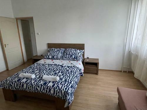 R�k�czi Apartman Balatonalm�di