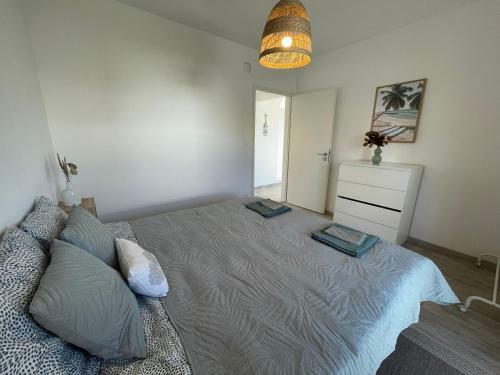 Meshy Deluxe Apartment
