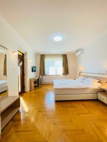 Apartamento Mikes Deluxe Home