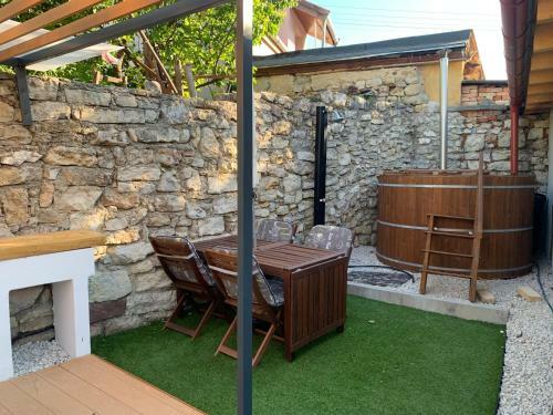 Loft Pihen? �s Wellness H�z